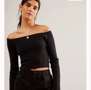 Free People Madeline Off the Shoulder Sweater L